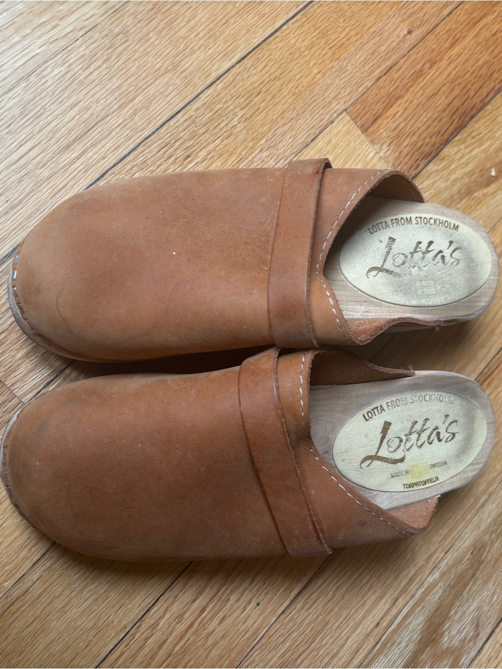 Lotta From Stockholm Tan Leather Clogs